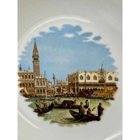 VINTAGE "Scenes of Venice" Collector Plates (4 Total) - Picture 9 of 9